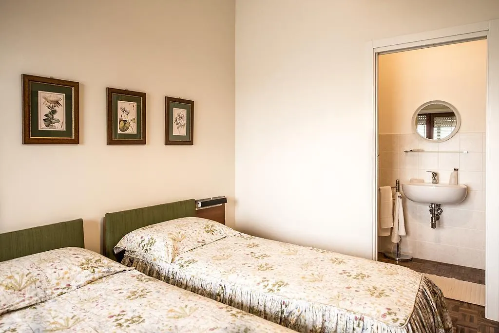 Barbato Rooms Venice Mestre 0*,  Italy
